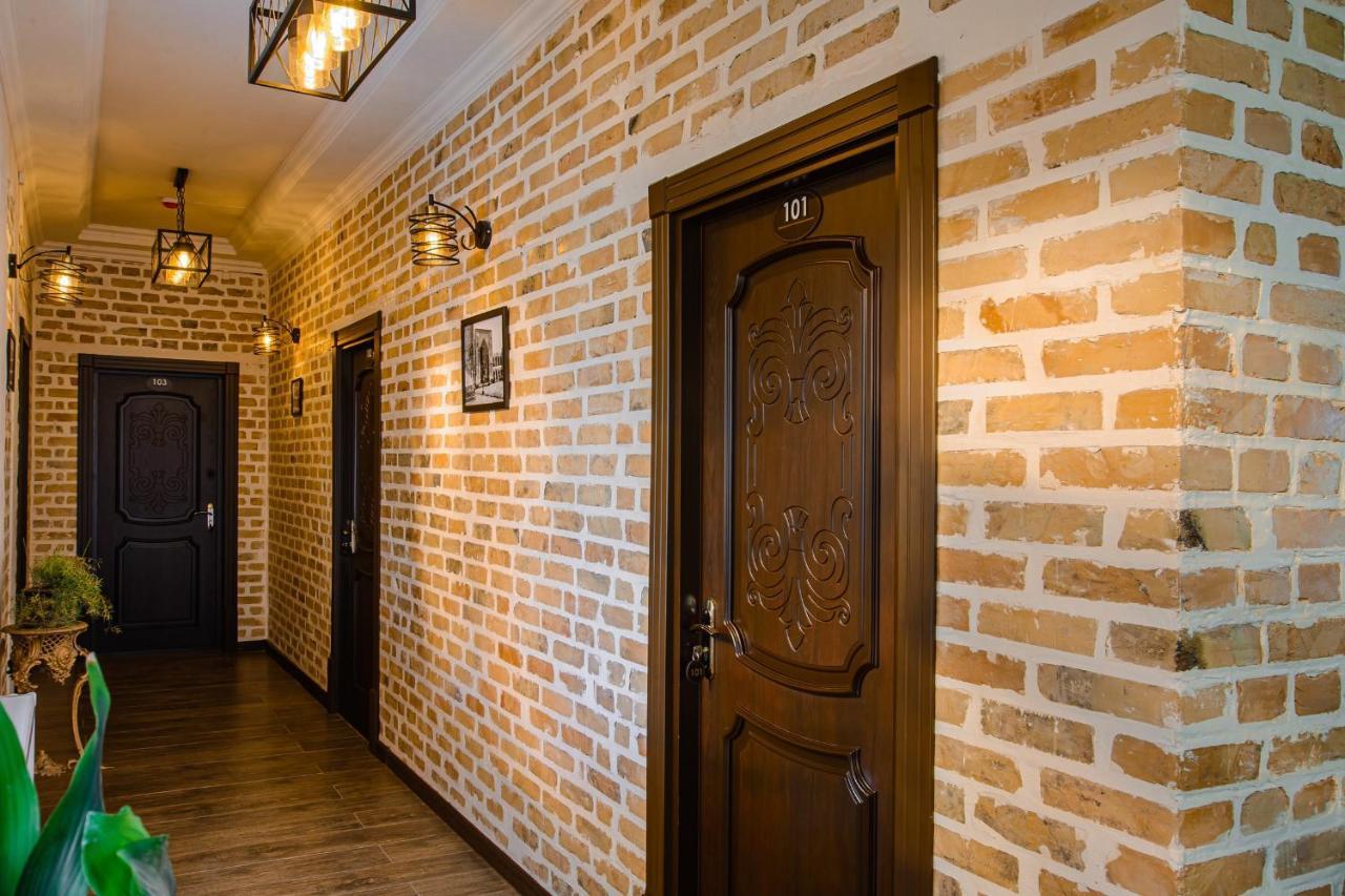Usman Hotel Samarkand Bagian luar foto
