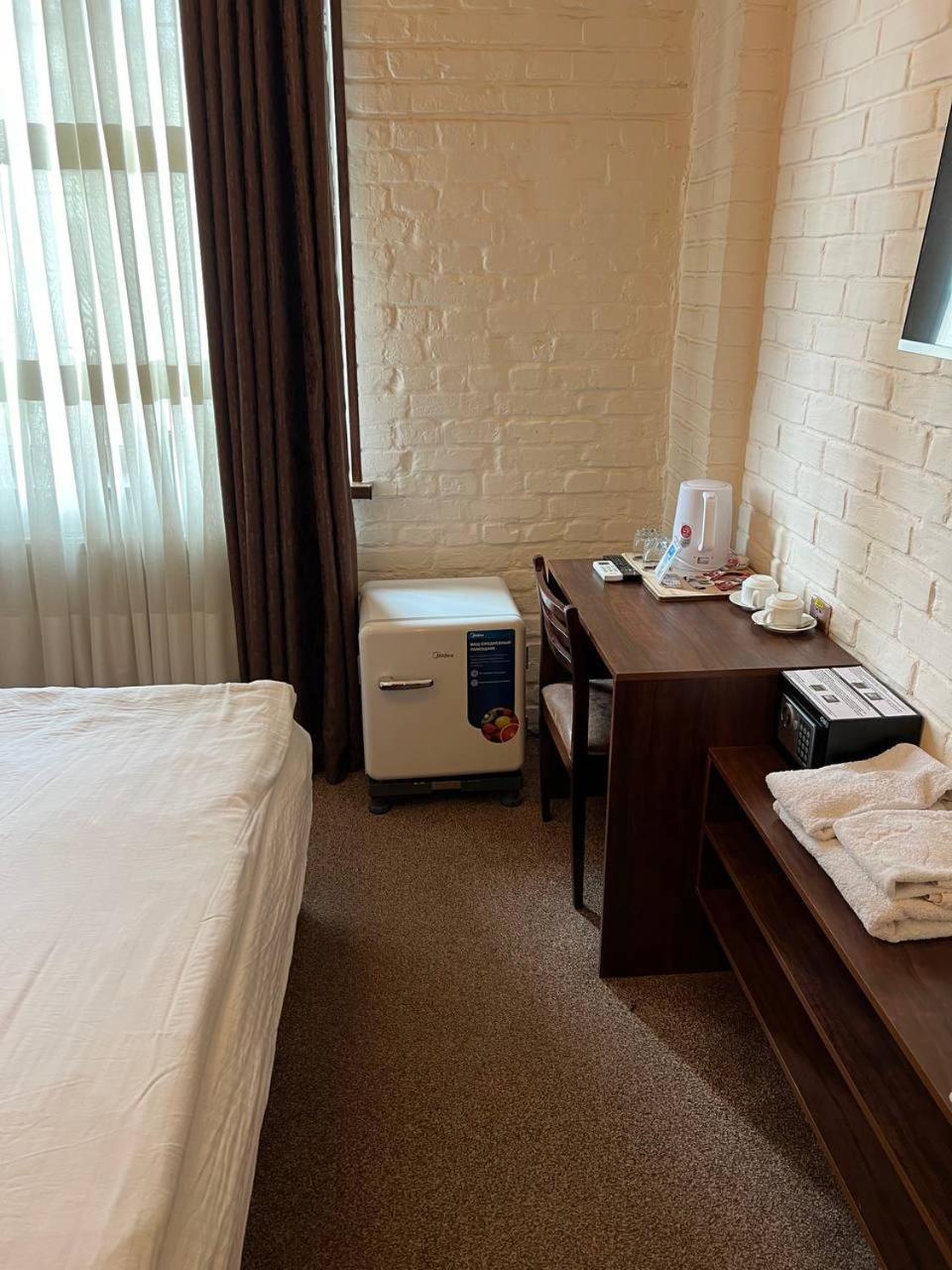 Usman Hotel Samarkand Bagian luar foto