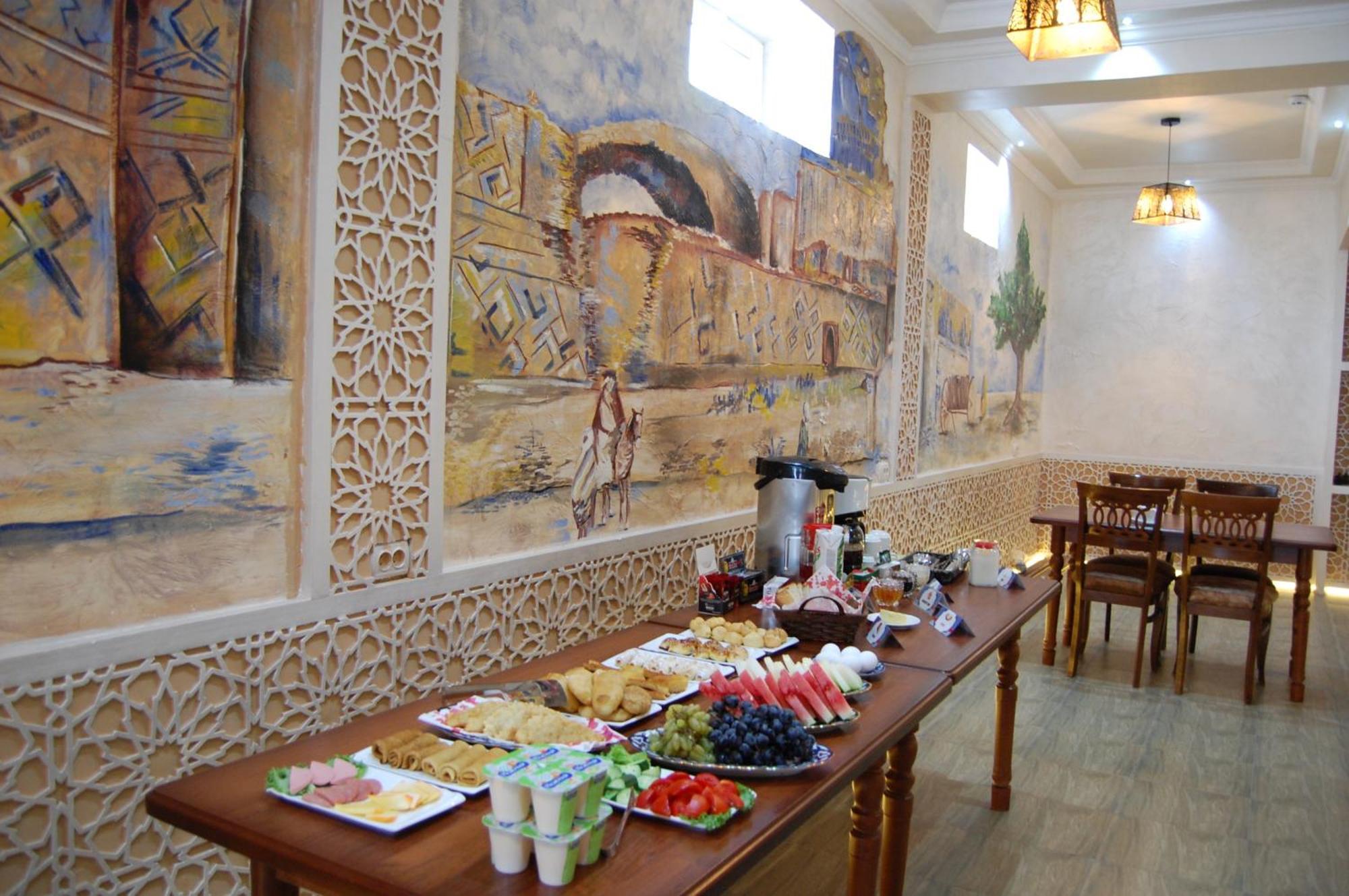 Usman Hotel Samarkand Bagian luar foto